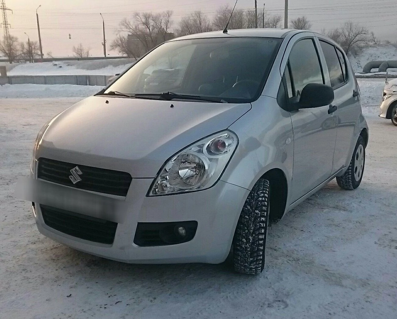 Внешний вид автомобиля — SUZUKI SPLASH