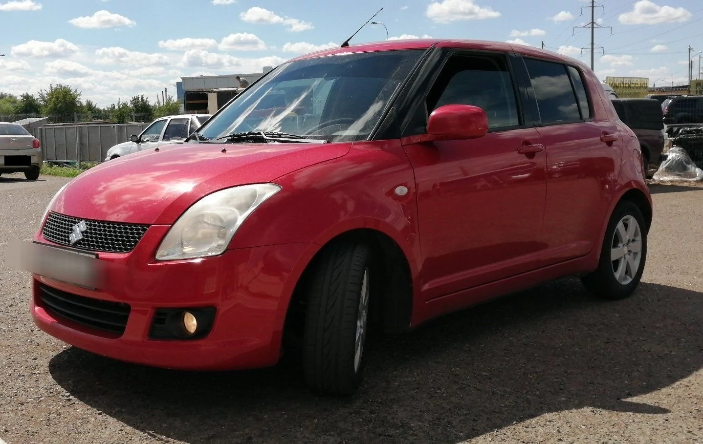 Внешний вид автомобиля — SUZUKI SWIFT