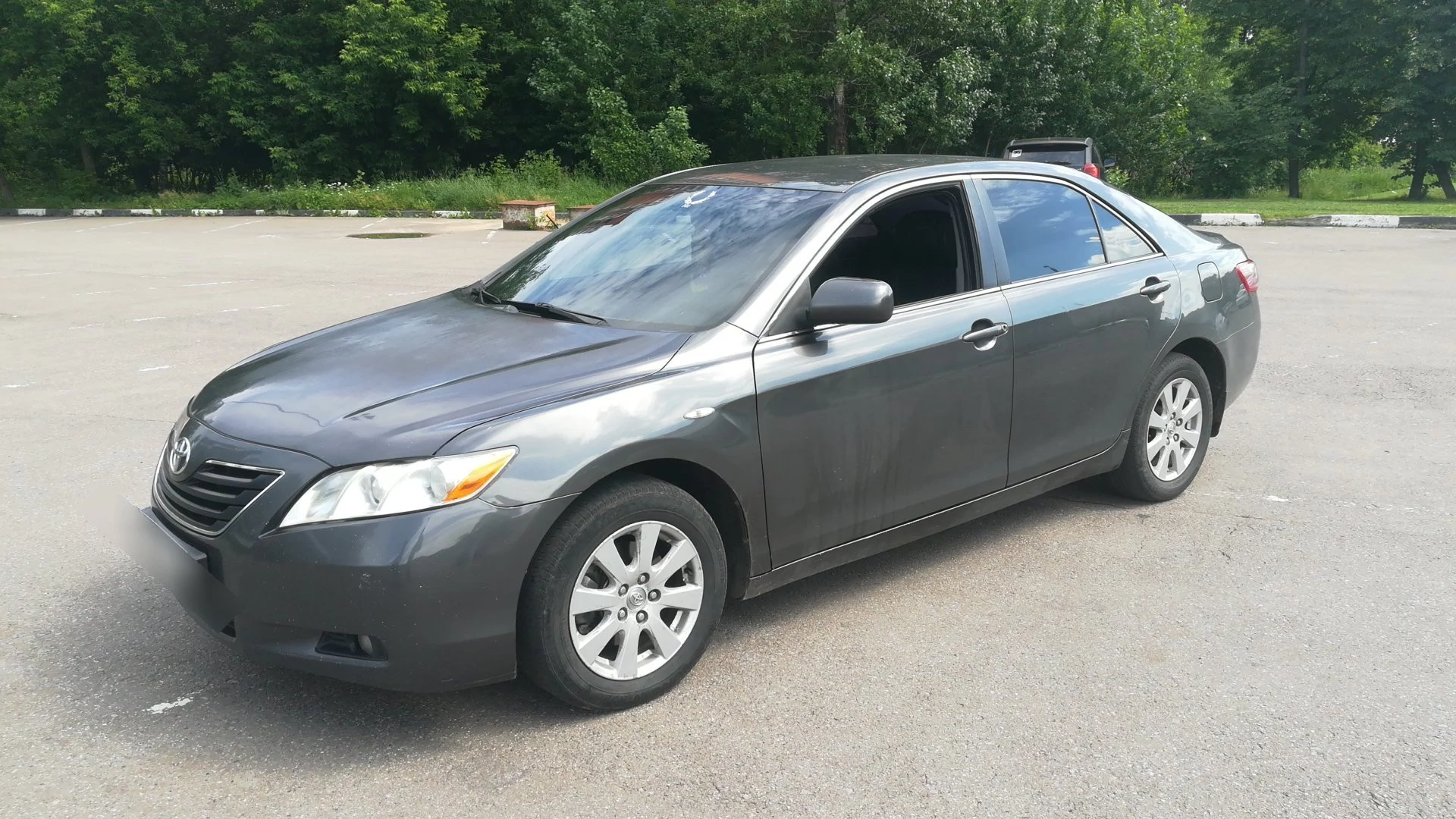 Внешний вид автомобиля — TOYOTA CAMRY