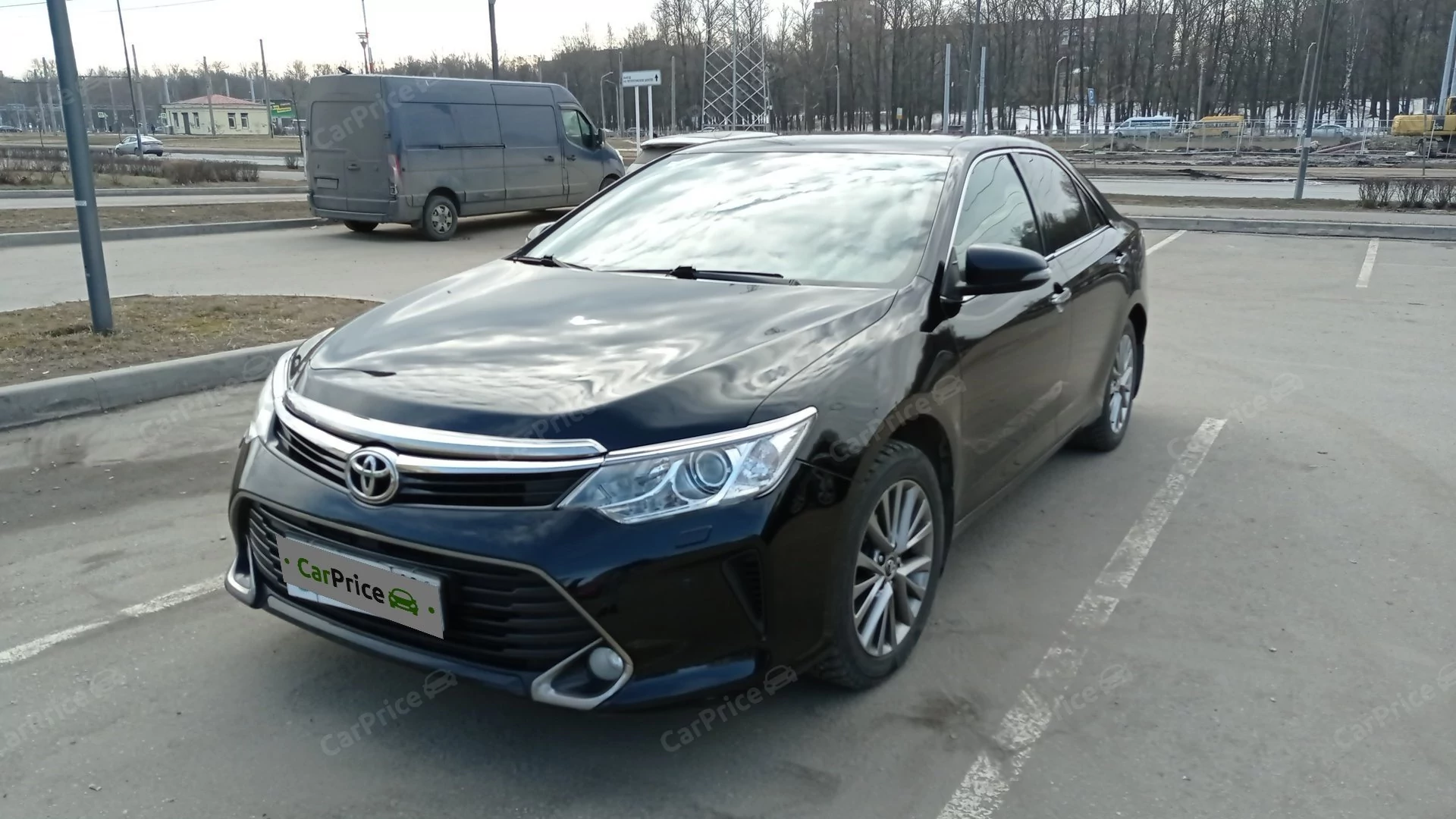 Внешний вид автомобиля — TOYOTA CAMRY