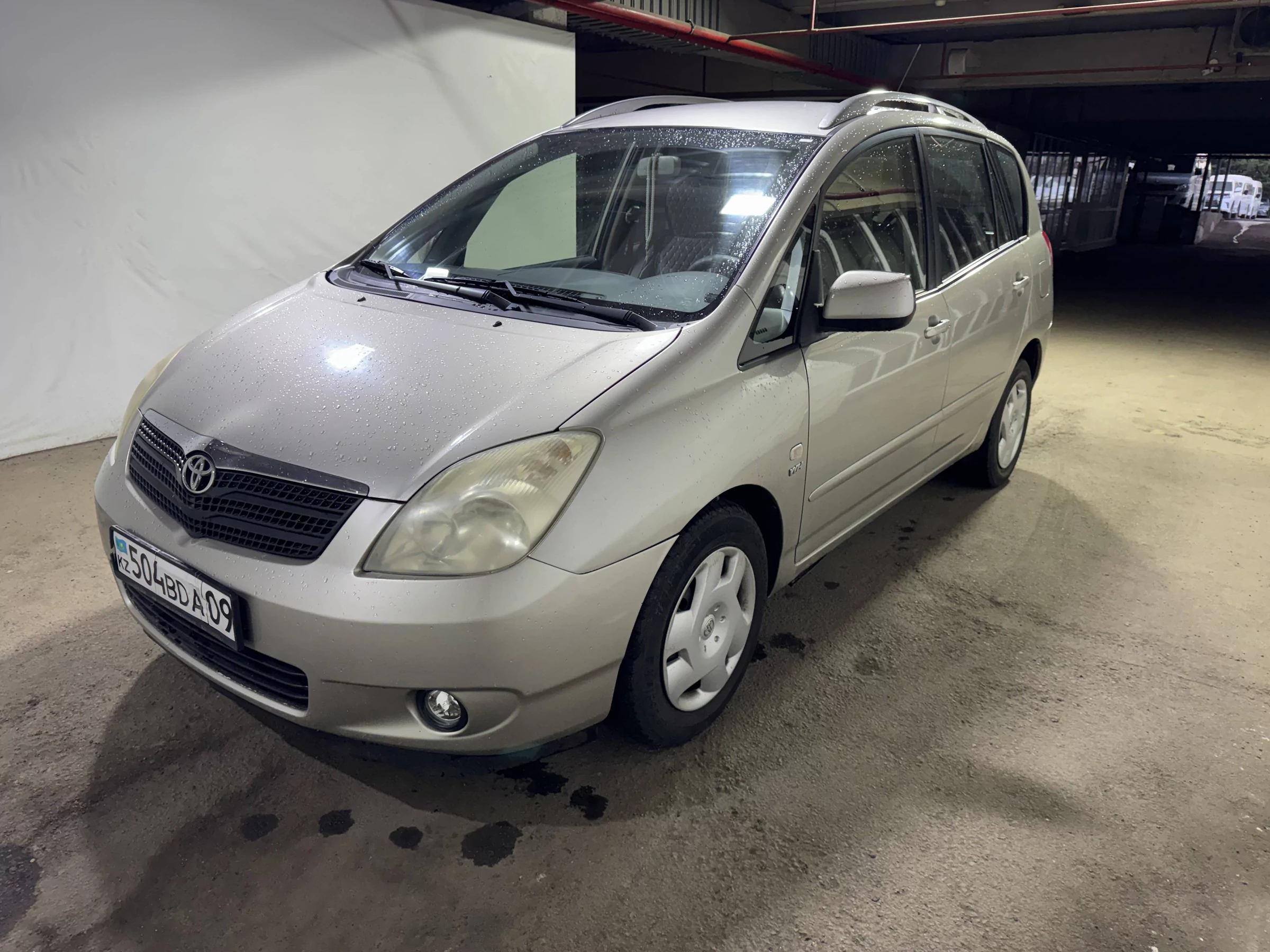 Внешний вид автомобиля — TOYOTA Corolla Verso