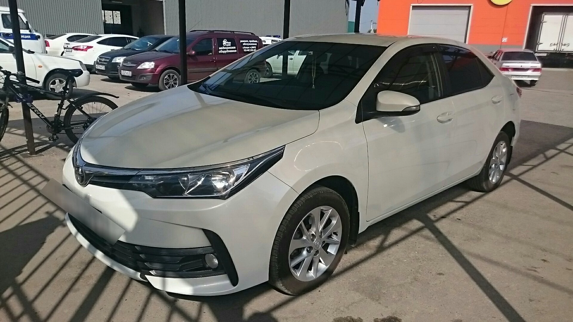 Внешний вид автомобиля — TOYOTA COROLLA