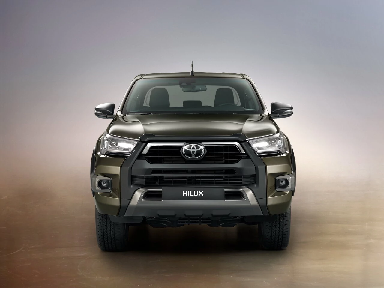 Внешний вид автомобиля — TOYOTA HILUX