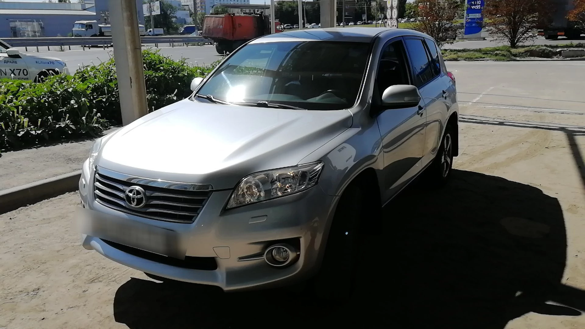 Внешний вид автомобиля — TOYOTA RAV4