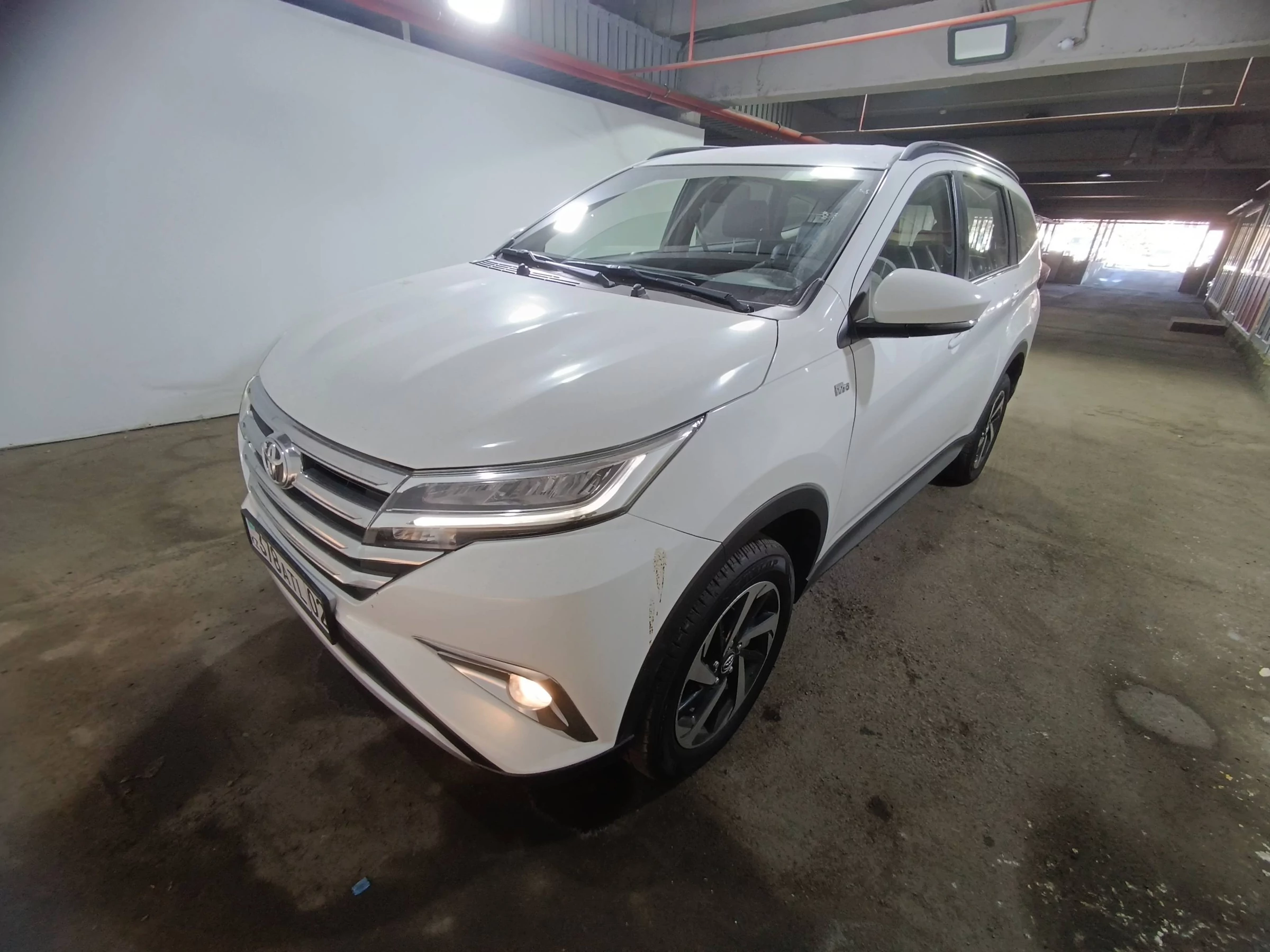 Внешний вид автомобиля — TOYOTA Rush
