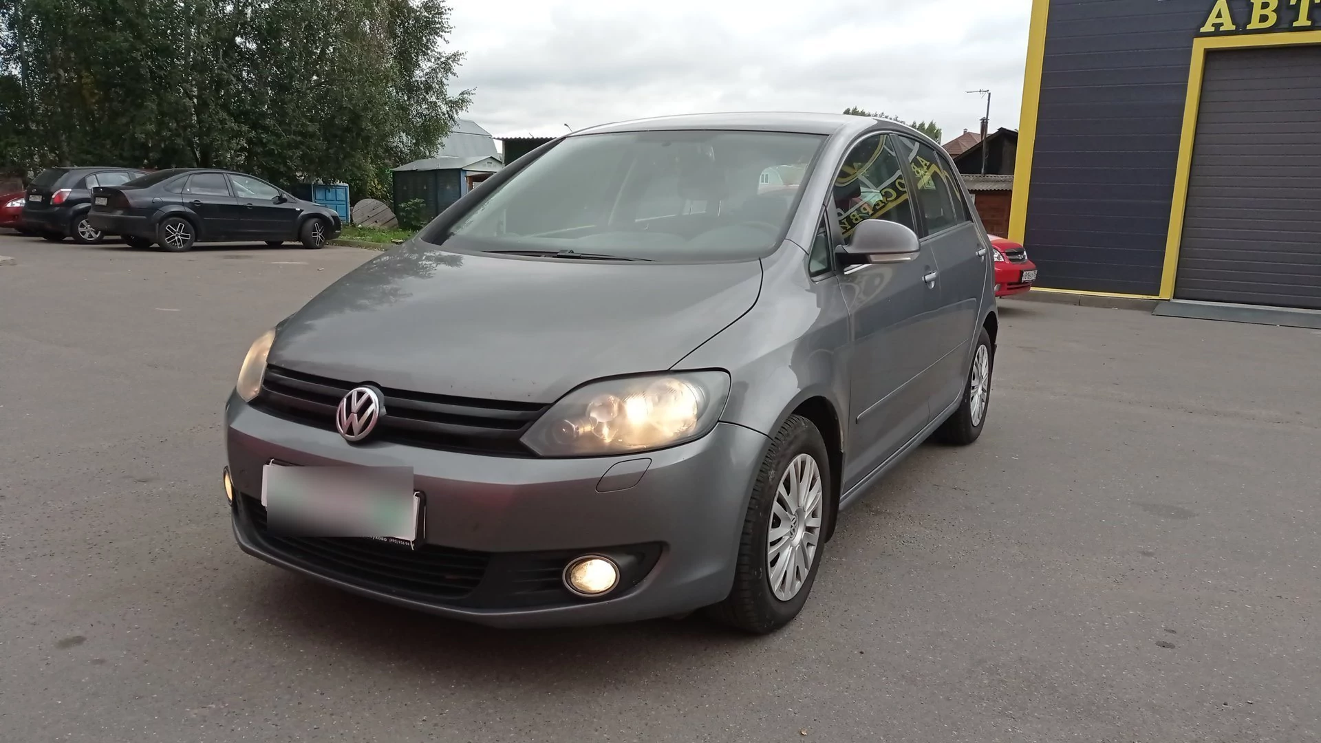 Внешний вид автомобиля — VOLKSWAGEN GOLF