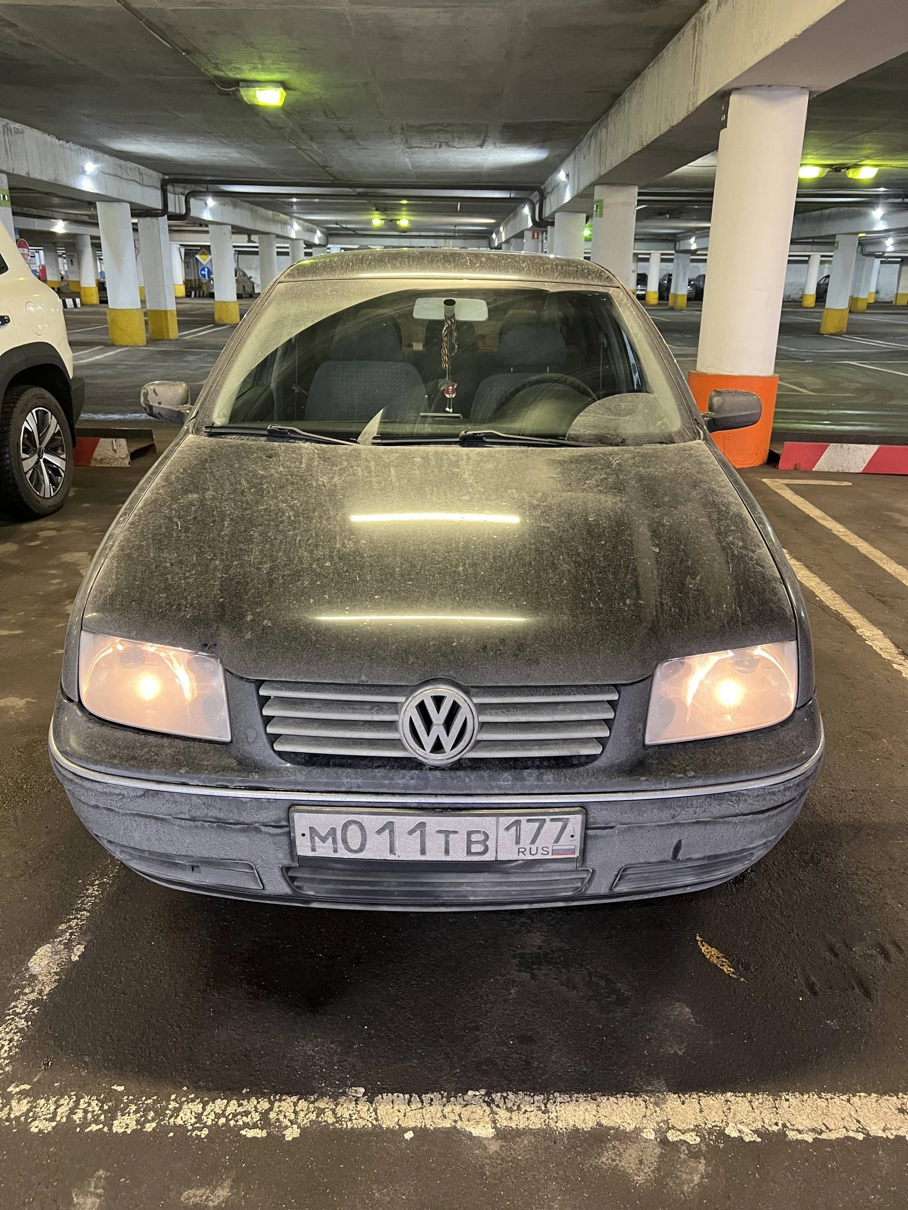 Внешний вид автомобиля — VOLKSWAGEN JETTA