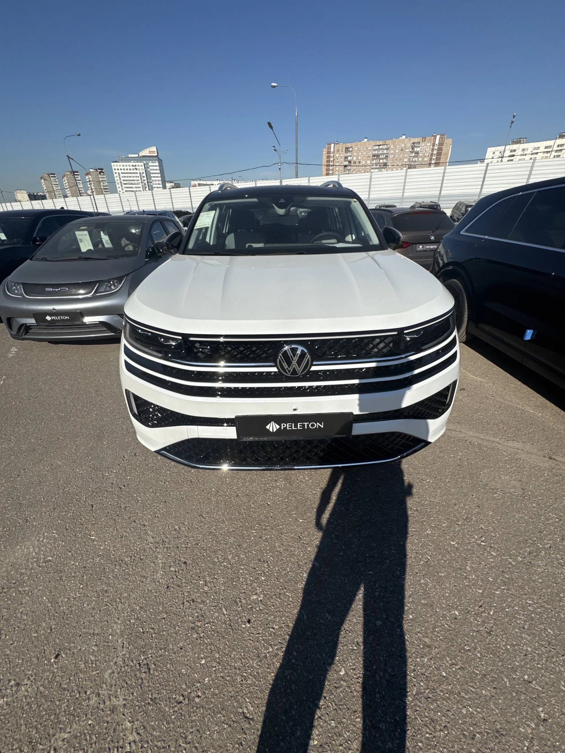 Внешний вид автомобиля — VOLKSWAGEN TAVENDOR