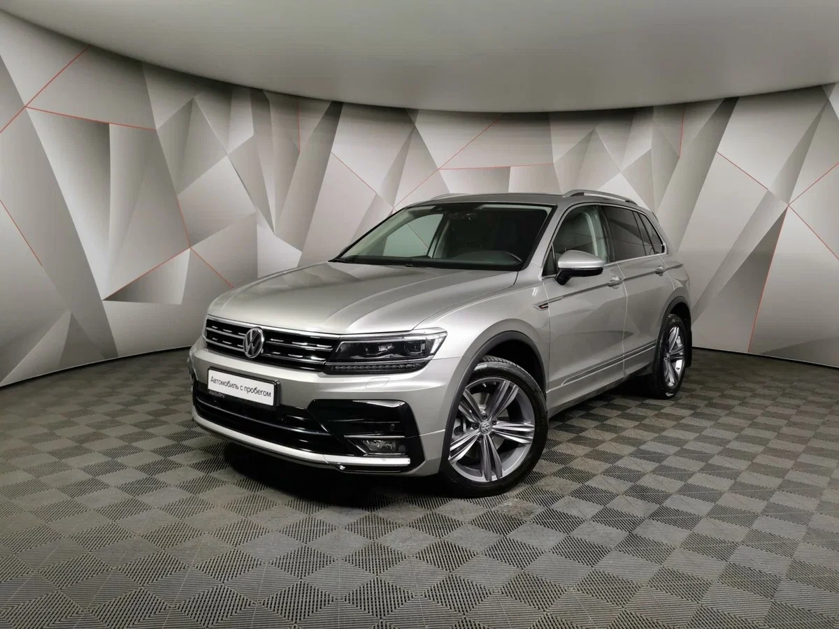 Внешний вид автомобиля — VOLKSWAGEN TIGUAN