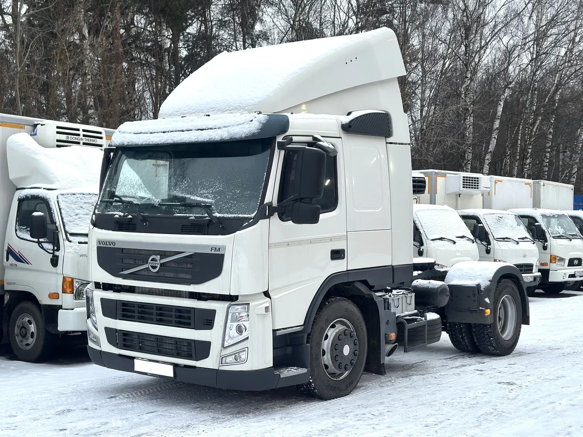 Внешний вид автомобиля — VOLVO FM12