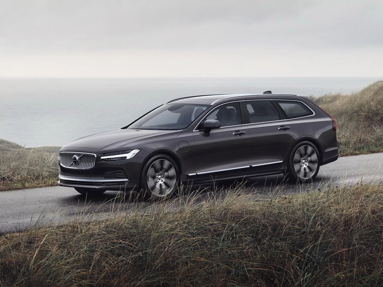 Внешний вид автомобиля — VOLVO V90