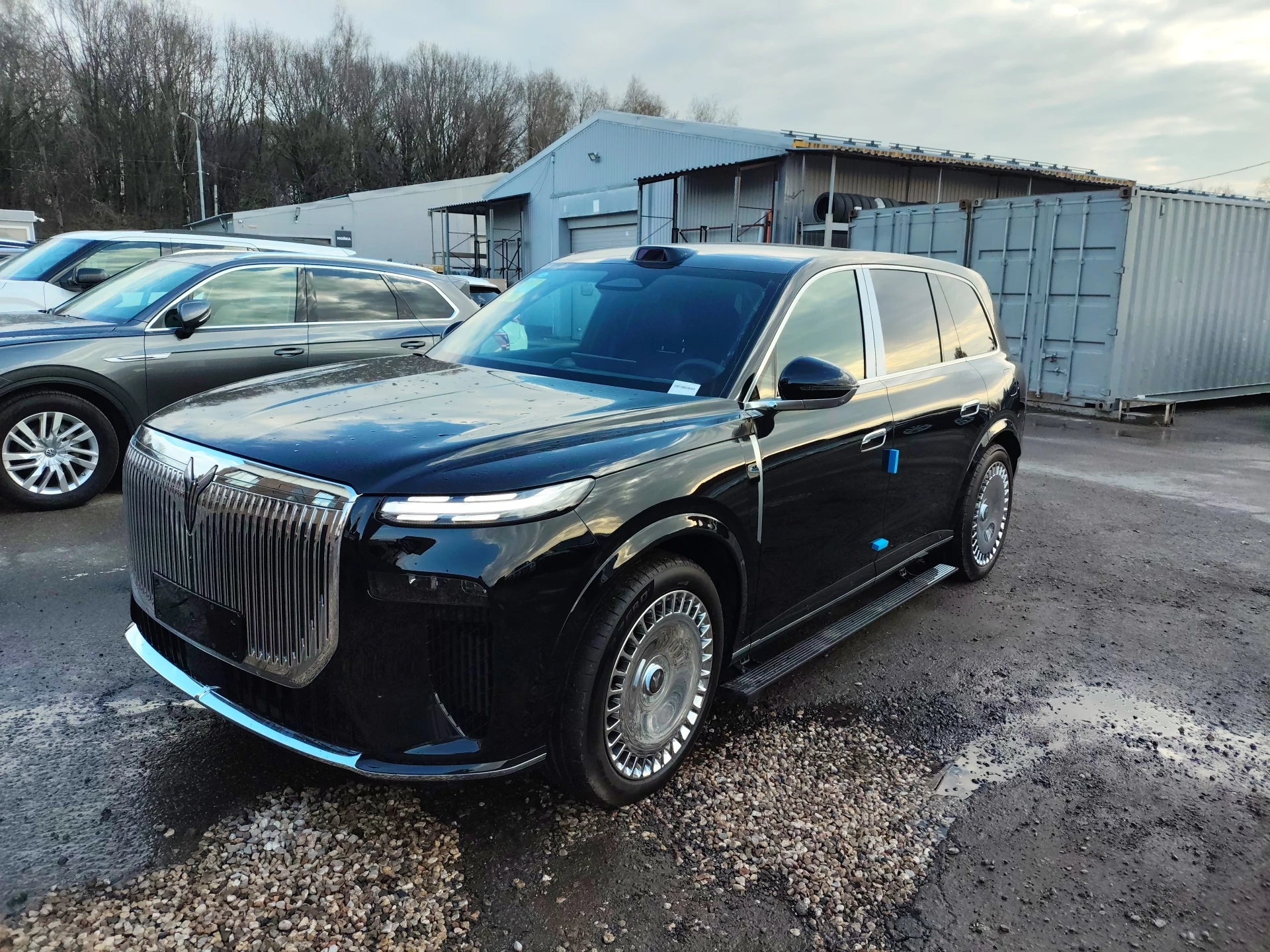 Внешний вид автомобиля — VOYAH TAISHAN