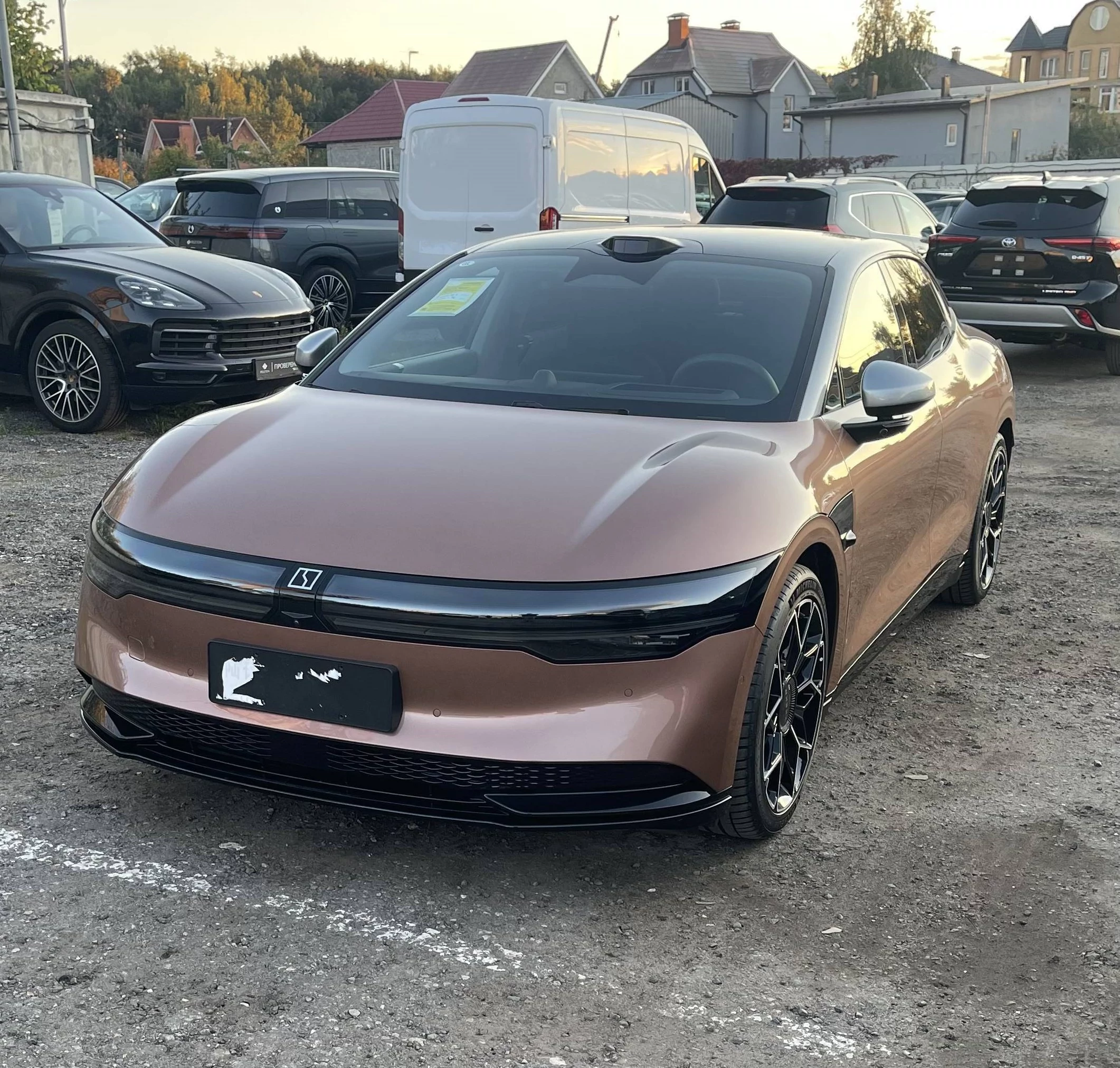 Внешний вид автомобиля — ZEEKR 007