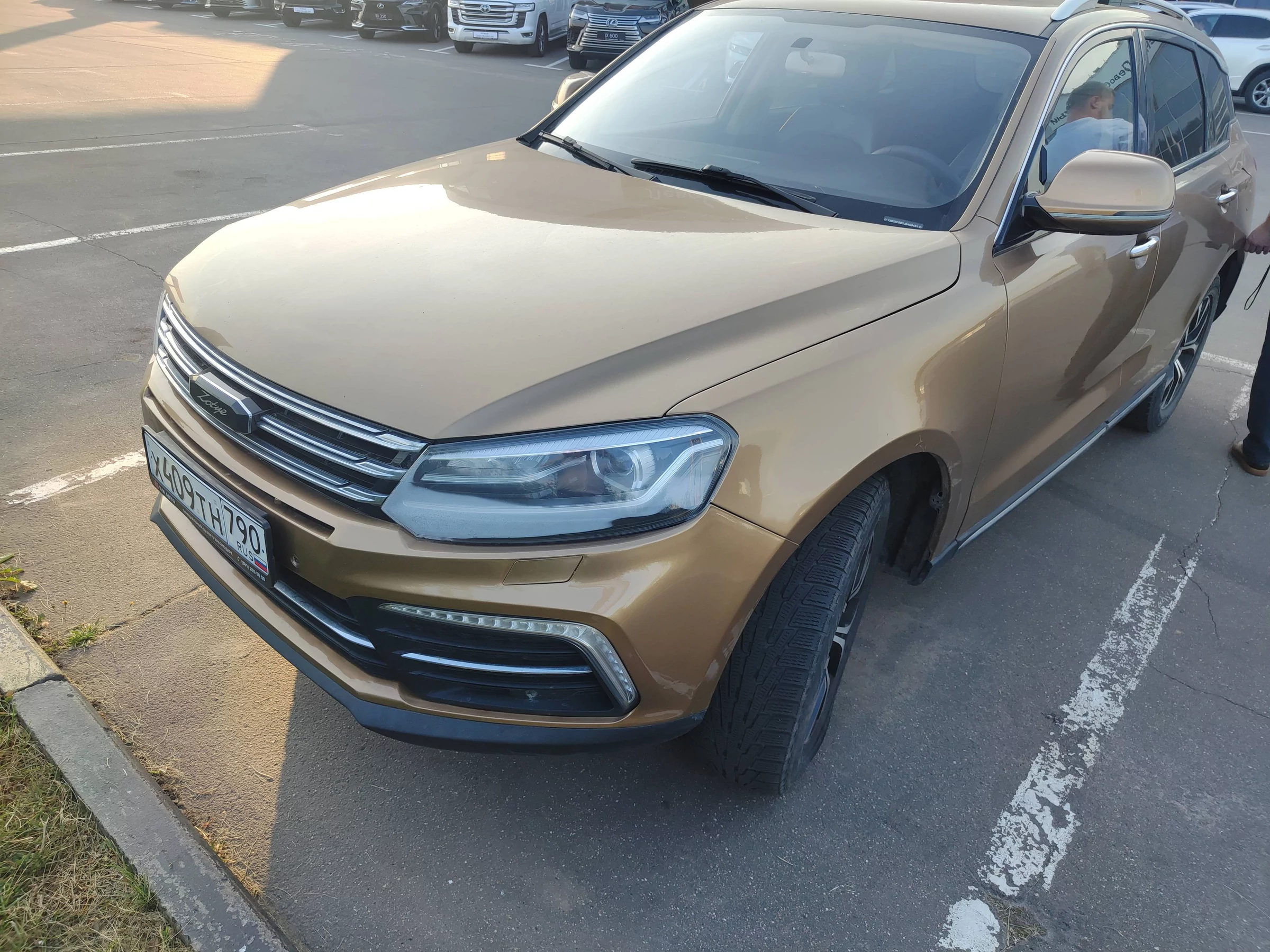 Внешний вид автомобиля — ZOTYE COUPA